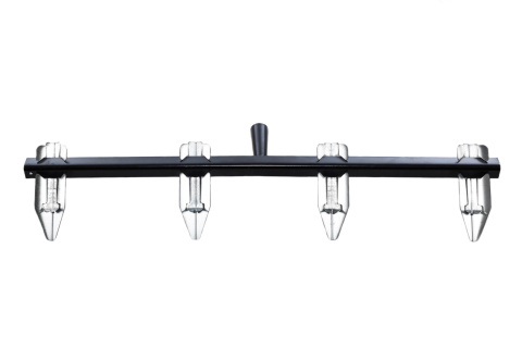 Znacznik ogrodowy mały 4-zębny 80cm + trzonek 130 cm Znacznik ogrodowy mały 4-zębny 80cm + trzonek 130 cm